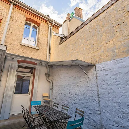 Feriehus Spacieuse Maison Renovee Pres Basilique St-remi, 11 Pers, Terrasse - Fr-1-870-2 *