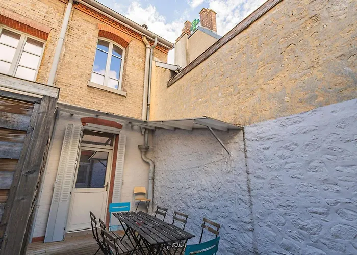 Дом отдыха Spacieuse Maison Renovee Pres Basilique St-remi, 11 Pers, Terrasse - Fr-1-870-2 *