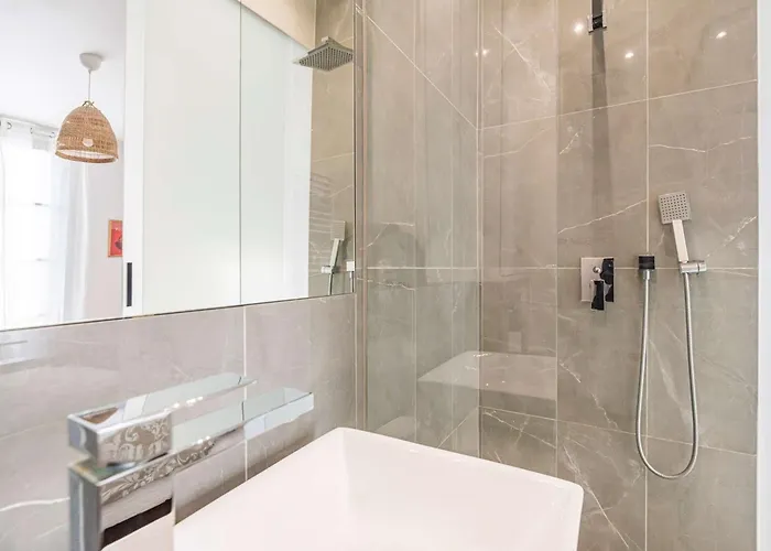 Spacieuse Maison Renovee Pres Basilique St-remi, 11 Pers, Terrasse - Fr-1-870-2 Дом отдыха Реймс