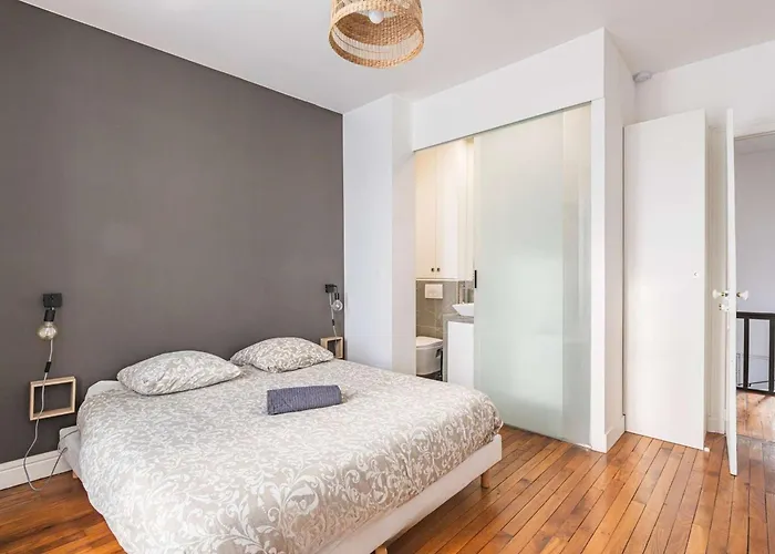 Дом отдыха Spacieuse Maison Renovee Pres Basilique St-remi, 11 Pers, Terrasse - Fr-1-870-2