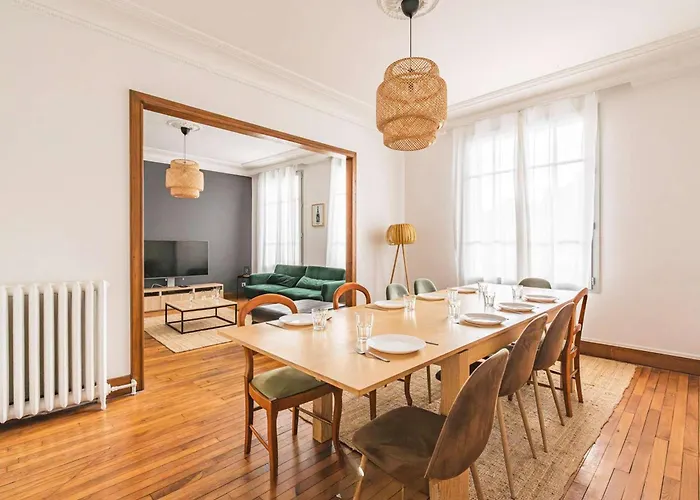 Дом отдыха Spacieuse Maison Renovee Pres Basilique St-remi, 11 Pers, Terrasse - Fr-1-870-2 *